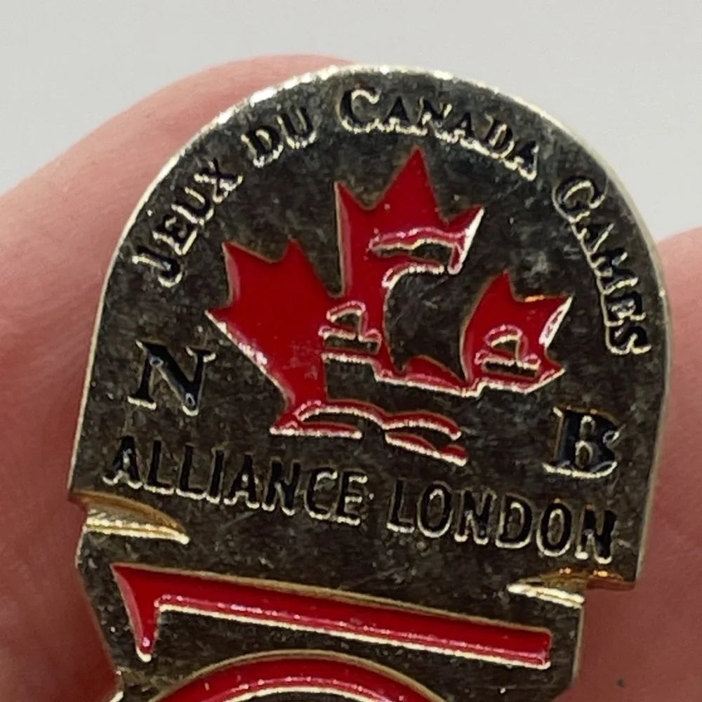 2001 Juex De Canada Alliance London‎ pin